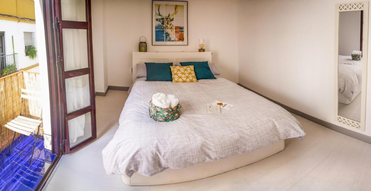 Ferienwohnung Centuria Macarena, Apartamento Duplex Sevilla Exterior foto